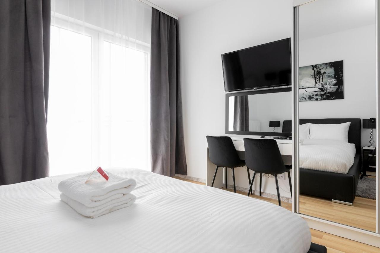 Wola Chic Studios Warsawa Bagian luar foto