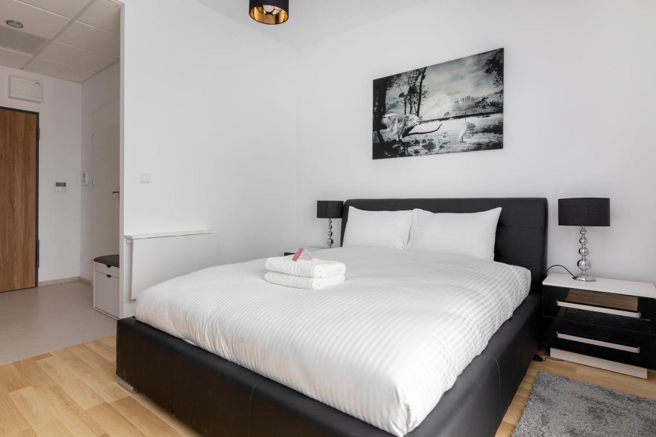 Wola Chic Studios Warsawa Bagian luar foto